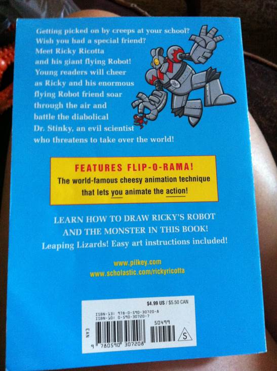 Ricky Rocotta’s Mighty Robot - Dav Pilkey (Cartwheel Books - Paperback) book collectible [Barcode 9780590307208] - Main Image 2