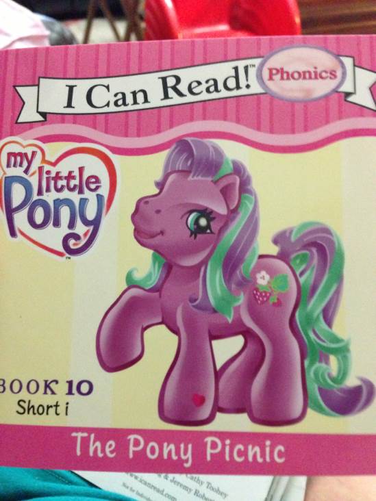 I Can Read! My Little Pony The Pony Picnic - Cathy Toohey (Harper Trophy) book collectible [Barcode 9780061231827] - Main Image 1