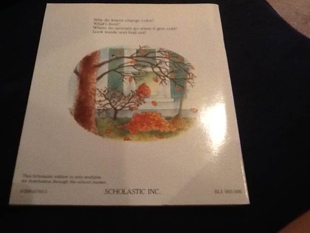 Autumn Days - Ann Schweninger (Scholastic - Paperback) book collectible [Barcode 9780590617437] - Main Image 2