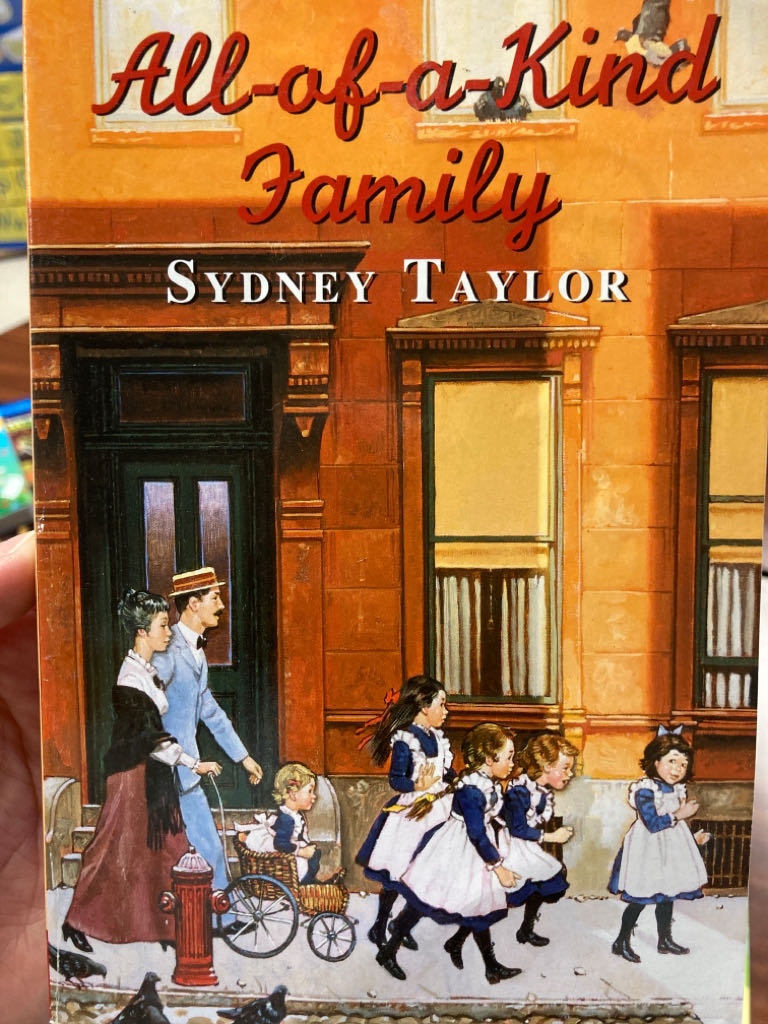 All-Of-A-Kind Family - Sydney Taylor (Yearling - Paperback) book collectible [Barcode 9780440400592] - Main Image 1