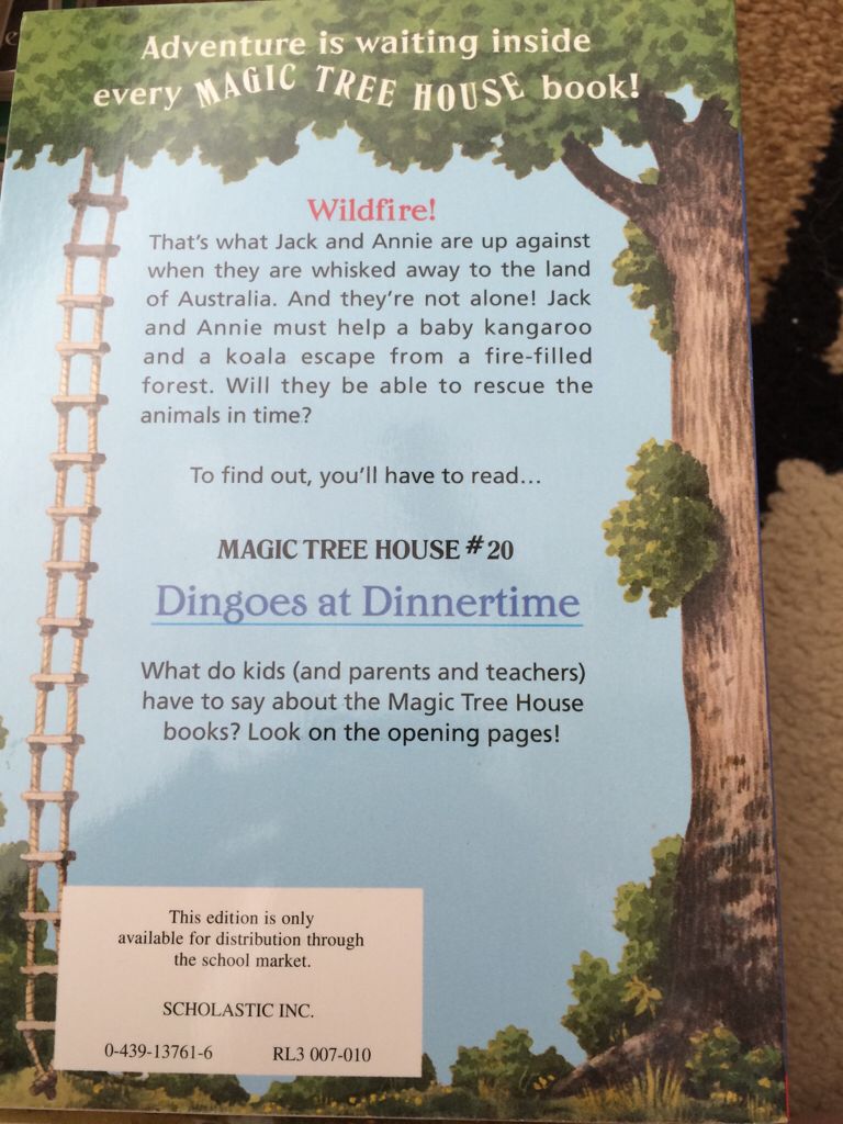 Dingoes at Dinnertime - Mary Pope Osborne (Scholastic Inc. - Paperback) book collectible [Barcode 9780439137614] - Main Image 2