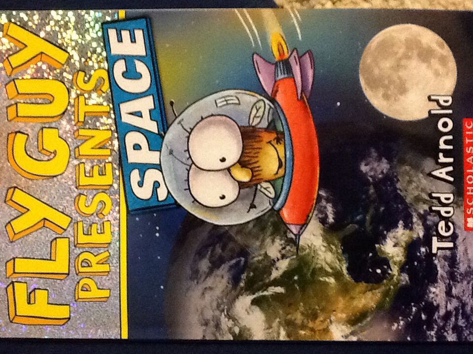 Fly Guy Presents: Space - Tedd Arnold (Scholastic Inc - Paperback) book collectible [Barcode 9780545564922] - Main Image 1