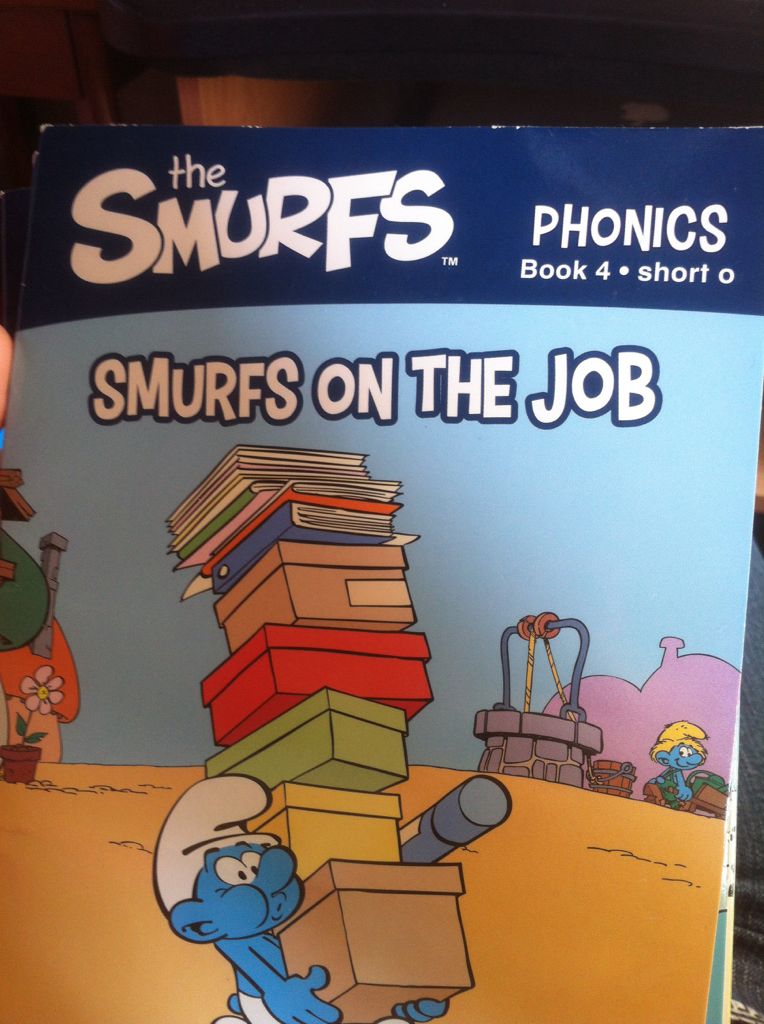 The Smurfs Phonics Book 4