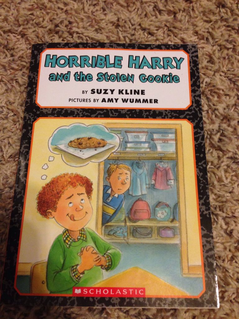 Horrible Harry and the Stolen Cookie - Suzy Kline (Scholastic - Paperback) book collectible [Barcode 9780545679237] - Main Image 1