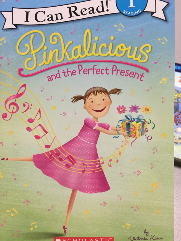 Pinkalicious and the Perfect Present