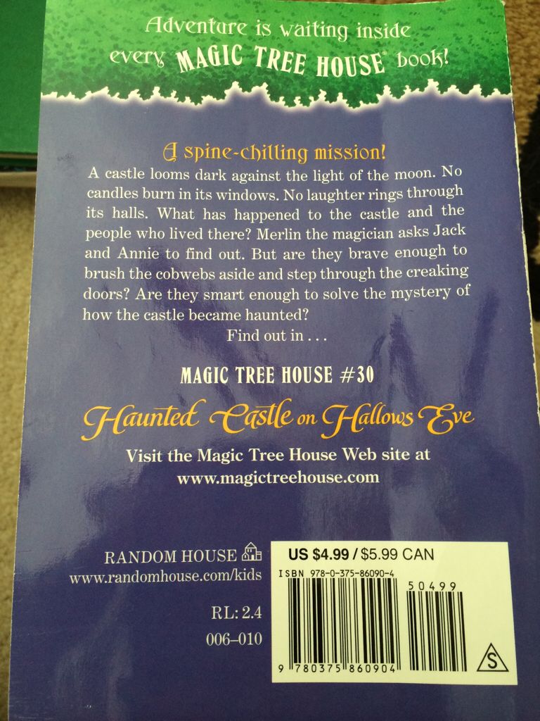 Haunted Castle on Hallows Eve - Mary Pope Osborne (Random House - Paperback) book collectible [Barcode 9780375860904] - Main Image 2