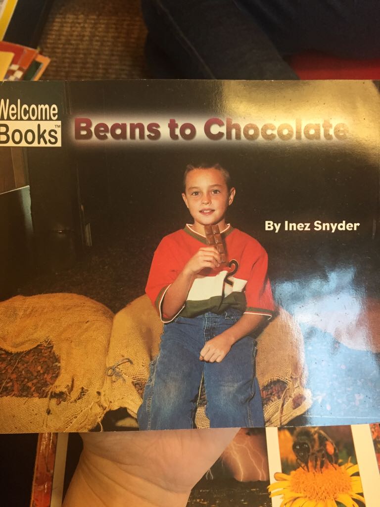 Beans to chocolate - Inez Snyder (Scholastic - Paperback) book collectible [Barcode 9780516244501] - Main Image 1