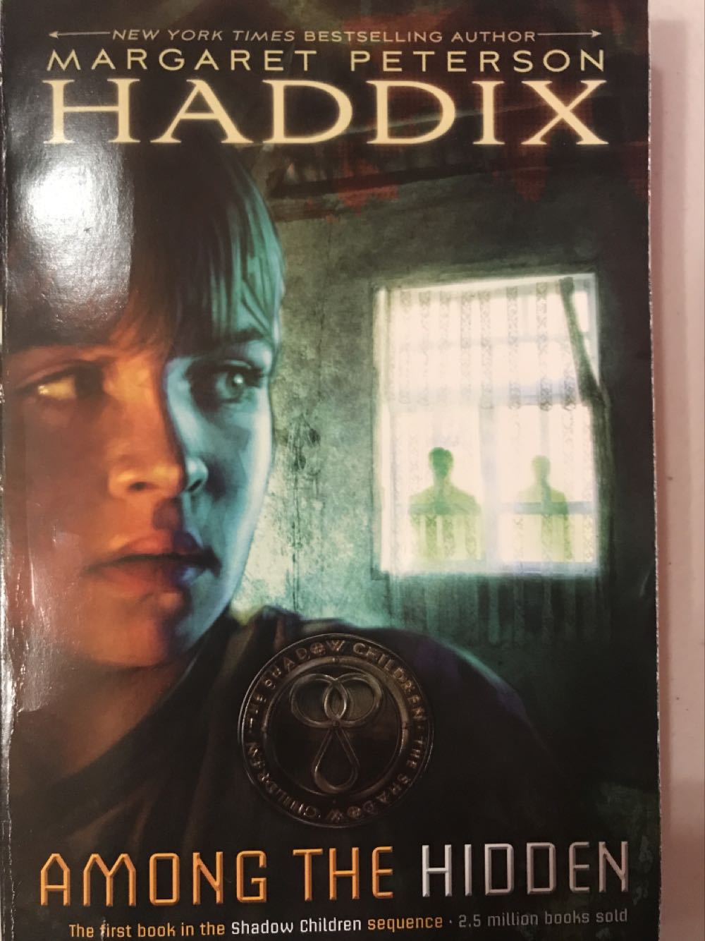 Among the Hidden - Margaret Peterson Haddix (Aladdin - Paperback) book collectible [Barcode 9780689824753] - Main Image 3