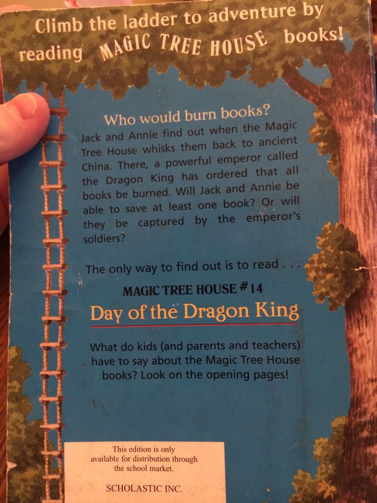 Magic Tree House #14: Day of the Dragon King - Salvatore Murdocca (Scholastic - Paperback) book collectible [Barcode 9780590706421] - Main Image 2
