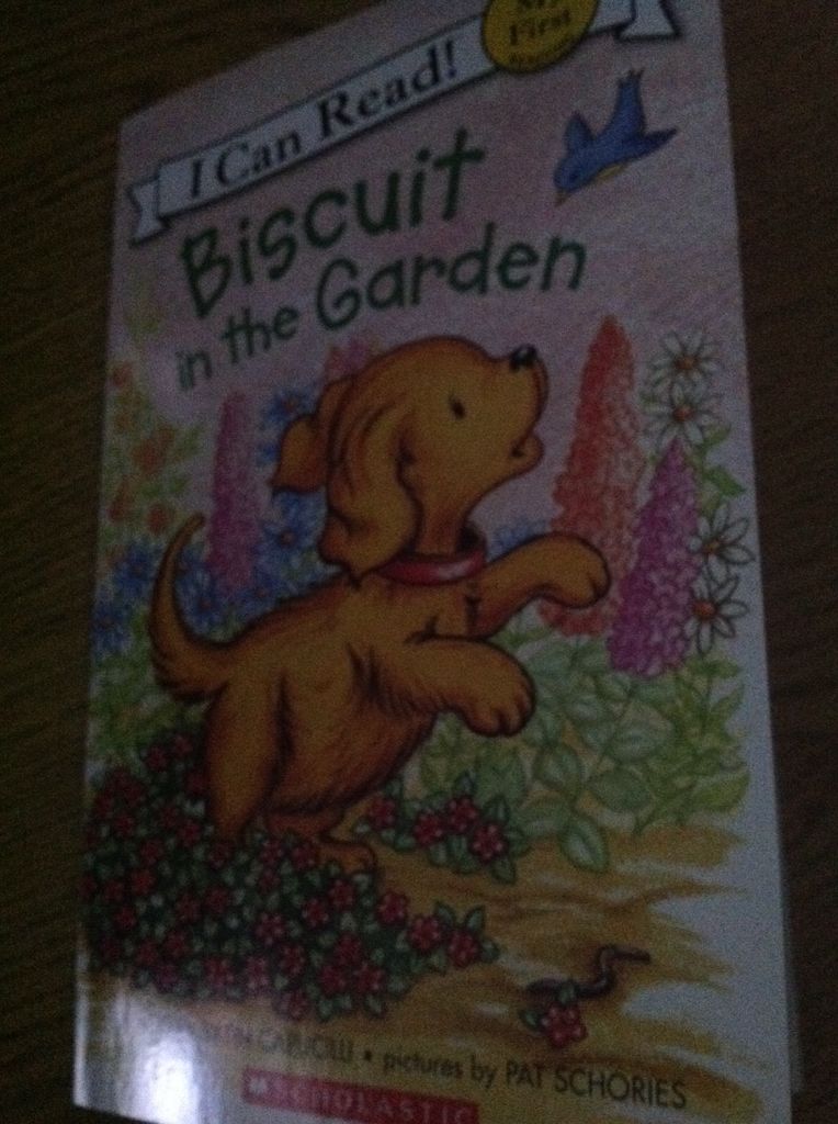 Biscuit In The Garden - Alyssa Satin Capuculli (Scholastic - Paperback) book collectible [Barcode 9780545695749] - Main Image 1