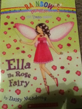 Rainbow Magic: The Petal Fairies #7: Ella The Rose Fairy
