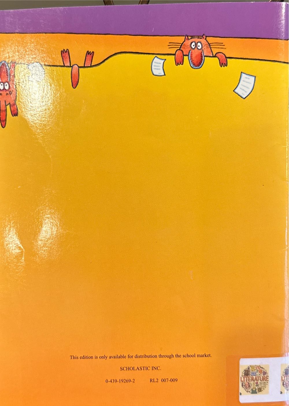 A Mink Fink Skating Rink: What Is A Noun? - Brian Cleary (Scholastic Inc. - Paperback) book collectible [Barcode 9780439192699] - Main Image 3