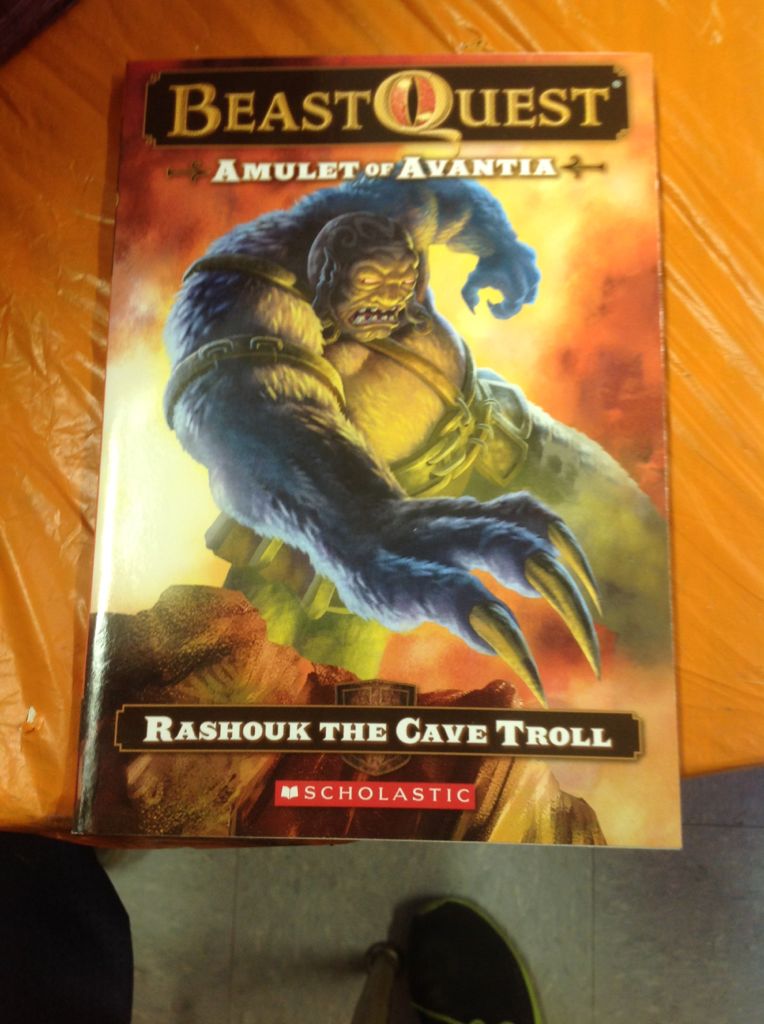 Beast Quest 21: Amulet Of Avantia: Rashouk The Cave Troll - Adam Blade (Scholastic Paperbacks - Paperback) book collectible [Barcode 9780545270939] - Main Image 1