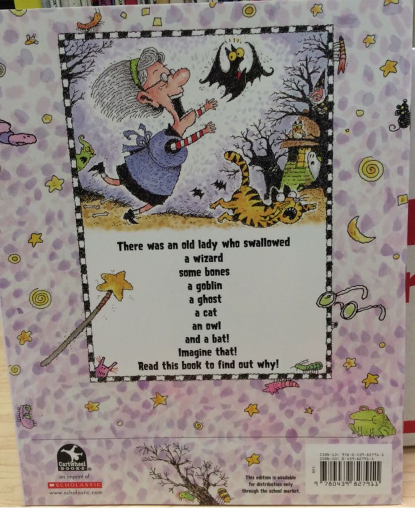 ✔️ There Was An Old Lady Who Swallowed A Bat! CD - Lucille Colandro (Scholastic - Audiobook) book collectible [Barcode 9780439827911] - Main Image 2