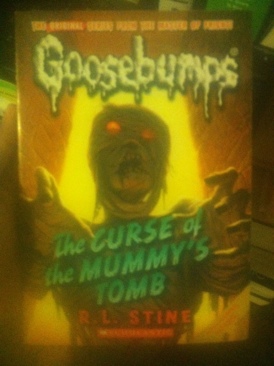Goosebumps #5: The Curse Of The Mummys Tomb - R. L. Stine (Scholastic Paperbacks - Paperback) book collectible [Barcode 9780545035231] - Main Image 1