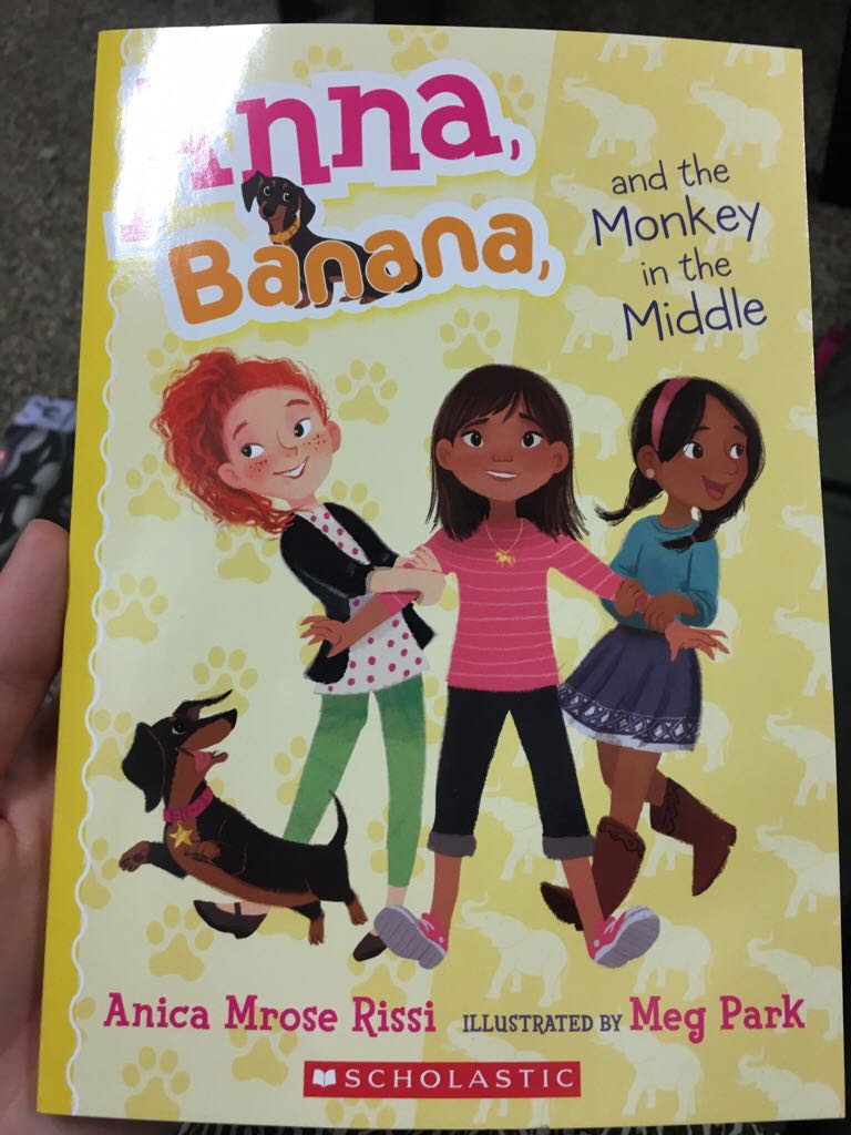 Anna Banana: #2 And The Monkey In The Middle - Anica Mrose Rissi book collectible [Barcode 9780545888608] - Main Image 1