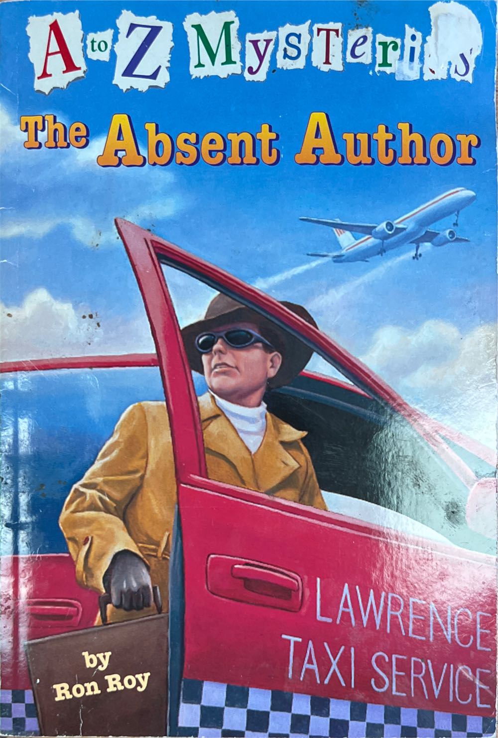 A-Z Mysteries A: The Absent Author - Ron Roy (Random House of Canada - Paperback) book collectible [Barcode 9780679881681] - Main Image 3