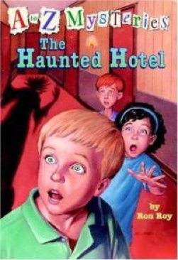 A-Z Mysteries #8 The Haunted Hotel - Ron Roy (Randomn House - Paperback) book collectible [Barcode 9780439283014] - Main Image 1