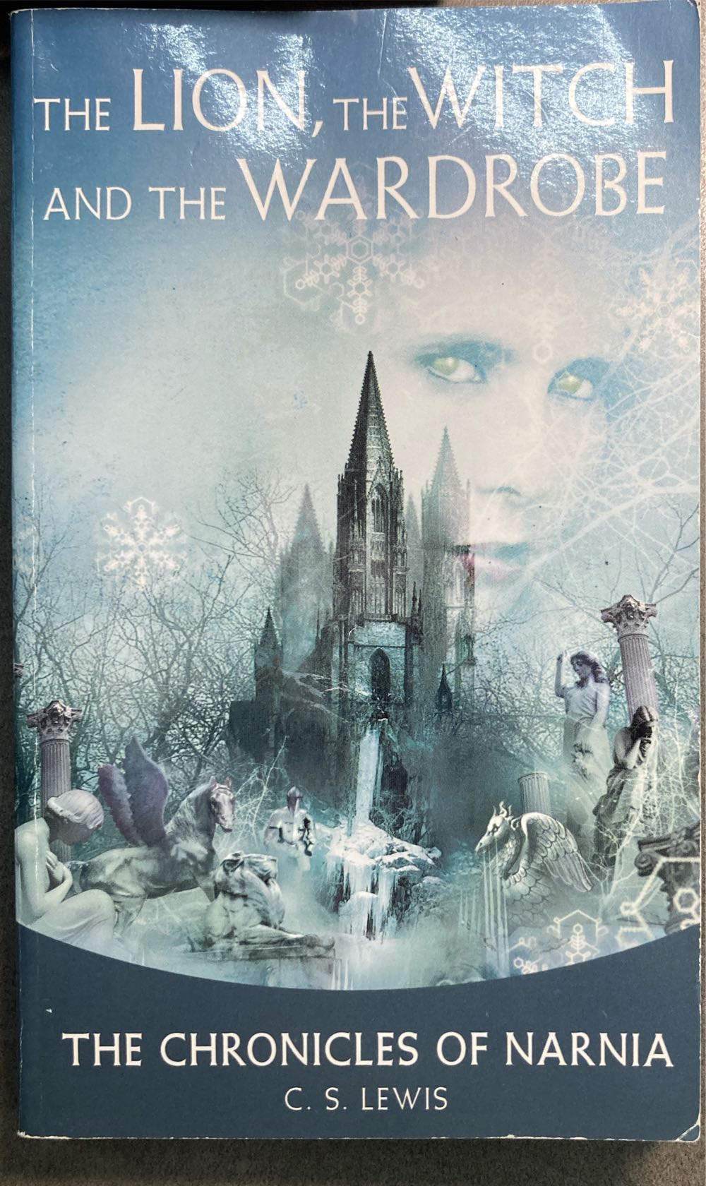 The Lion, the Witch, and the Wardrobe - C. S. Lewis (HarperTrophy - Paperback) book collectible [Barcode 9780064471046] - Main Image 3