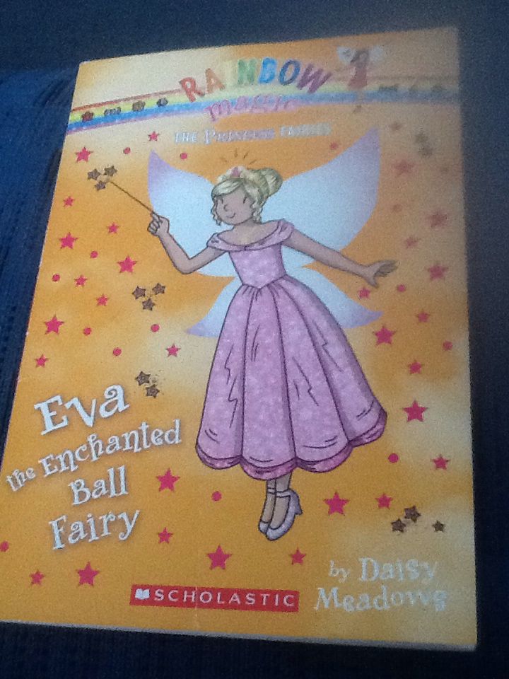 Rainbow Magic: Eva the Enchanted Ball Fairy
