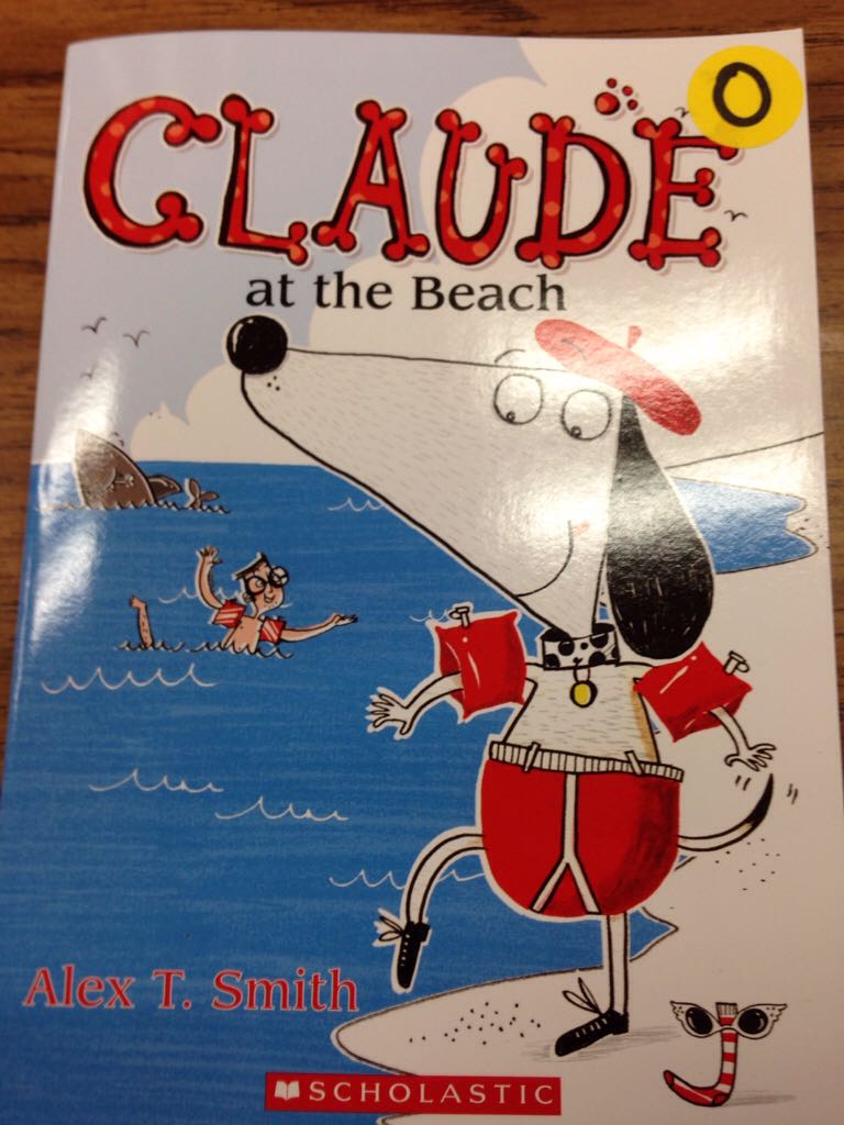 Claude At The beach - Alex T. Smith book collectible [Barcode 9780545831499] - Main Image 1