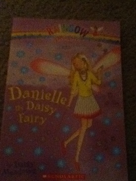 RM - Petal Fairies 6: Danielle the Daisy Fairy