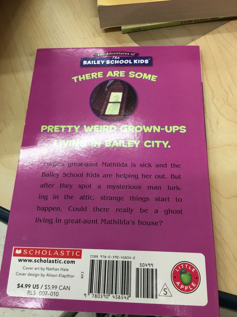ABSK 05: Ghosts Don’t Eat Potato Chips - Debbie Dadey (Scholastic Paperbacks - Trade Paperback) book collectible [Barcode 9780590458542] - Main Image 2