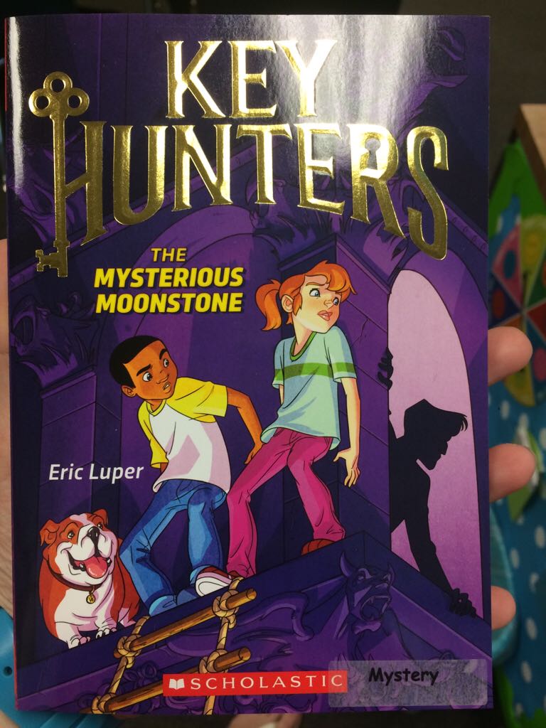 Key Hunters The Mysterious Moonstone - Eric Luper book collectible [Barcode 9780545822046] - Main Image 1