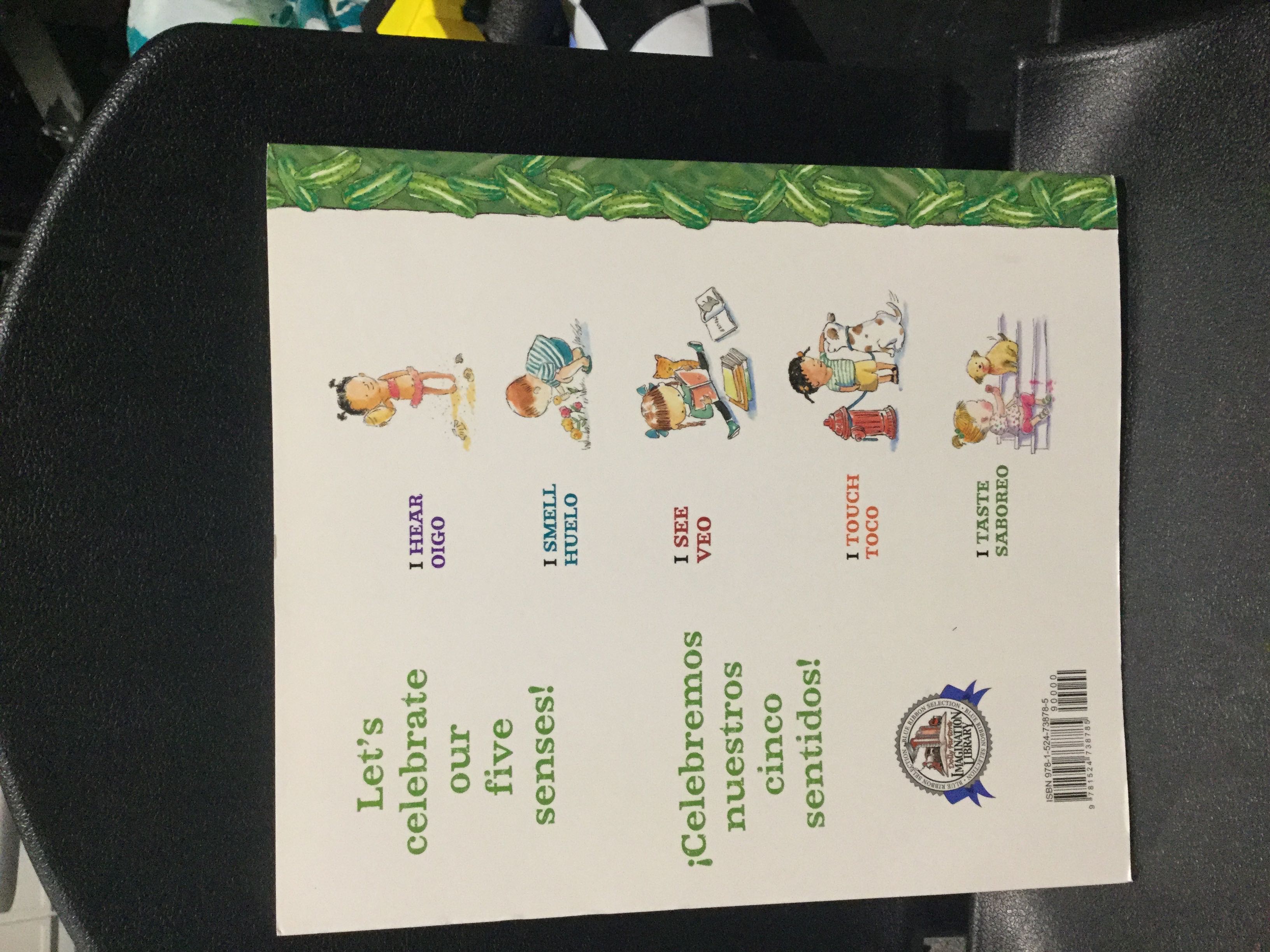 I Hear A Pickle - Rachel Isadora (Nancy Paulsen Books - Paperback) book collectible [Barcode 9781524738785] - Main Image 3