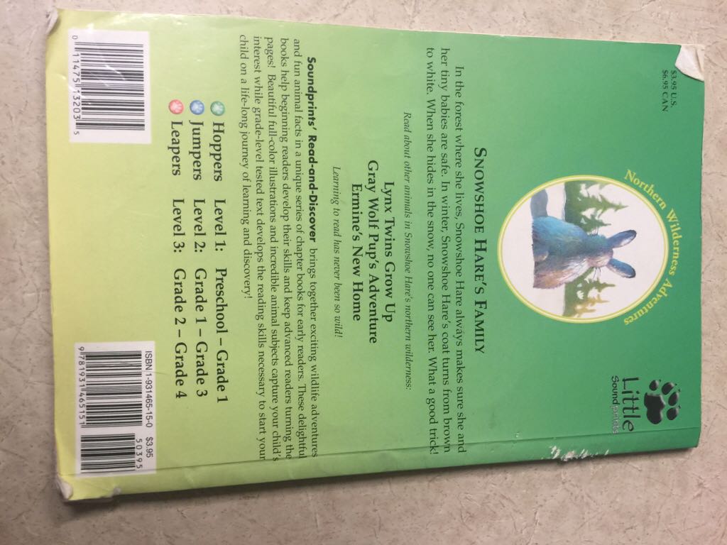 Snowshoe Hares Family - Stephanie Smith (Smithsonian Books - Paperback) book collectible [Barcode 9781931465151] - Main Image 2