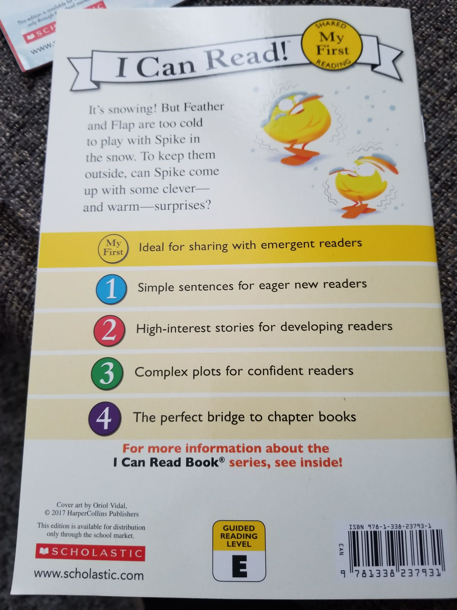 Duck, Duck, Dinosaur Snowy Surprise - Kallie George (Scholastic) book collectible [Barcode 9781338237931] - Main Image 2