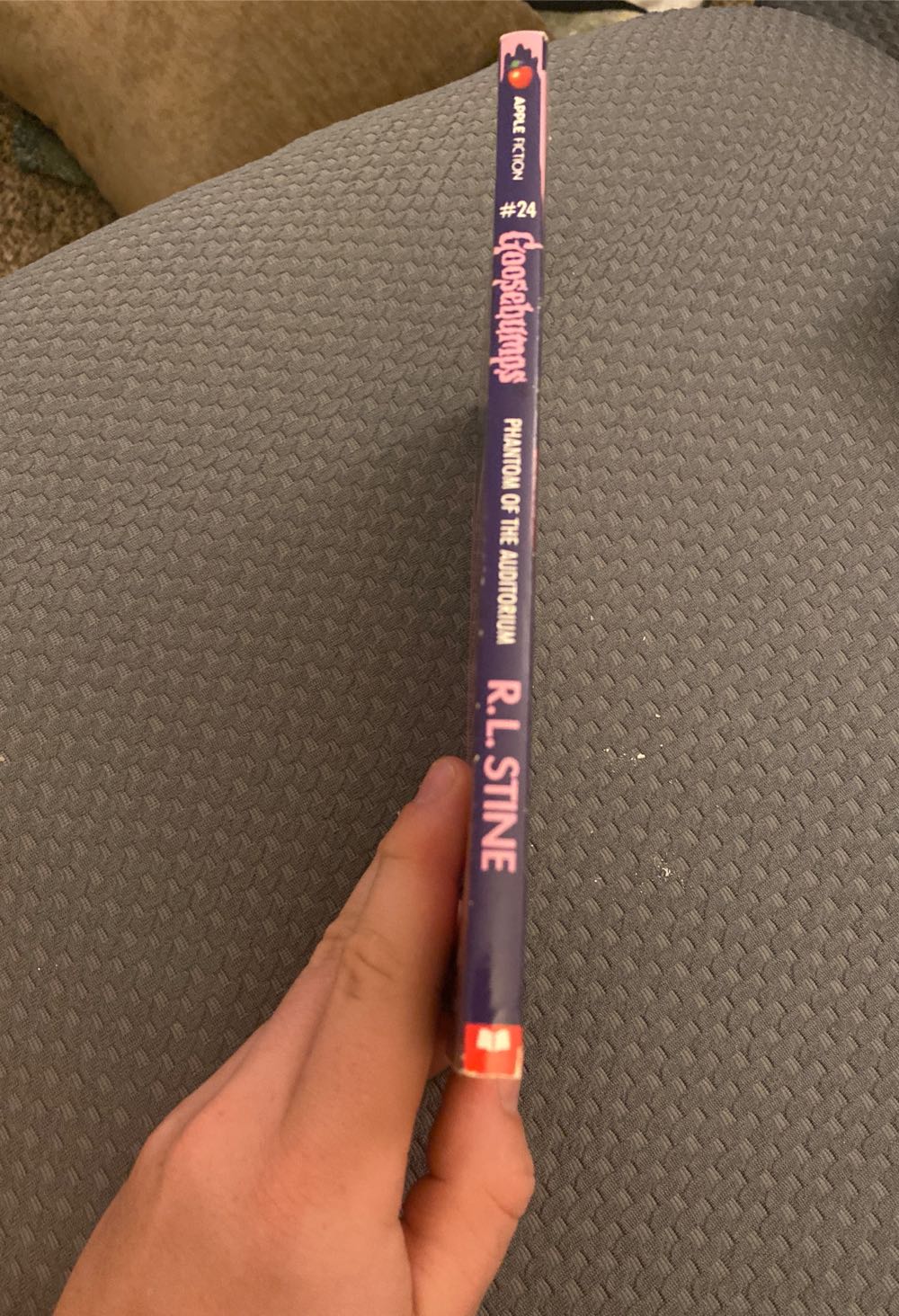 #24: Phantom of the Auditorium - R.L. Stine (Apple Paperbacks (Scholastic) - Paperback) book collectible [Barcode 9780590483544] - Main Image 3