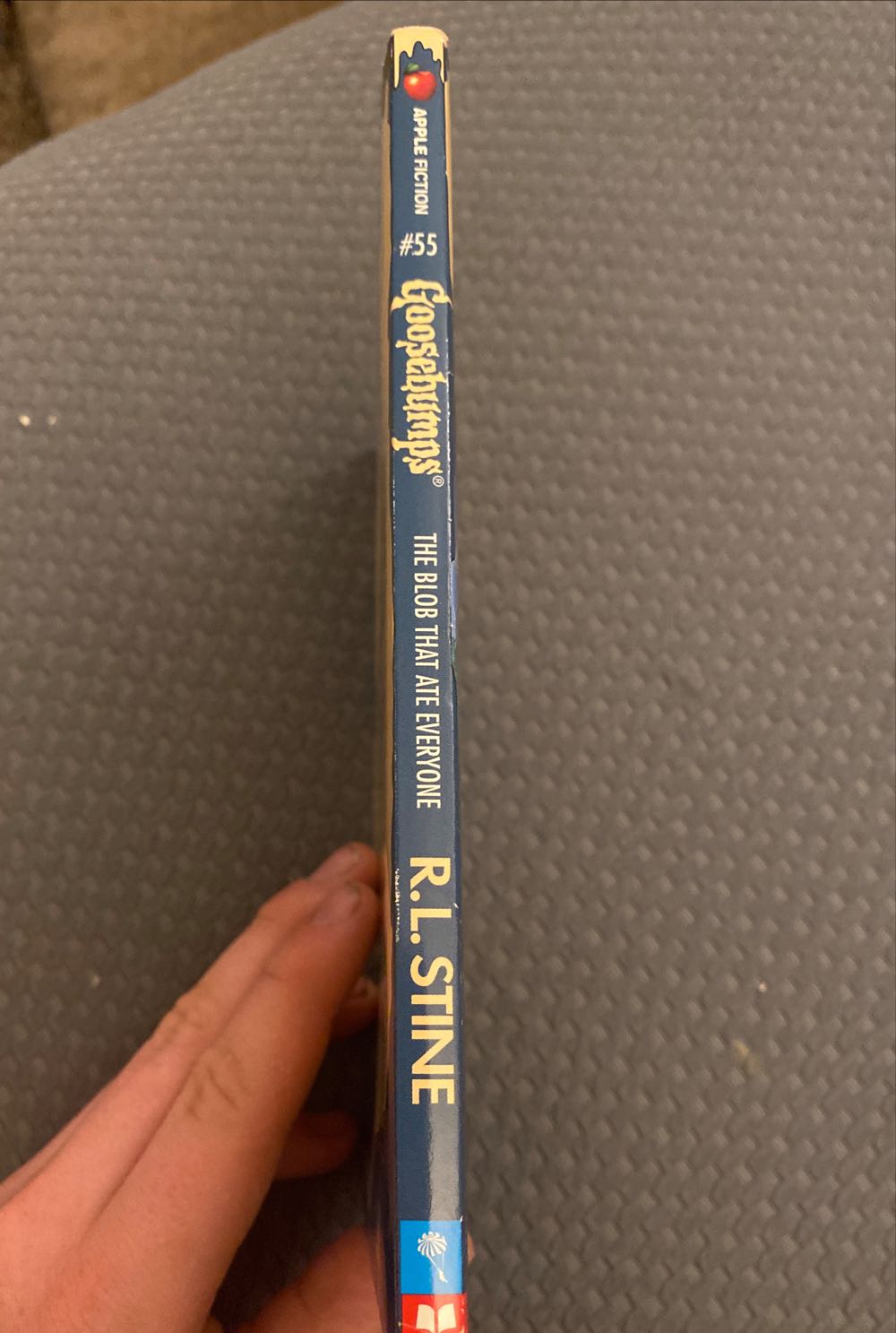 Goosebumps #55: The Blob That Ate Everyone - R.L. Stine (Apple Paperbacks (Scholastic) - Paperback) book collectible [Barcode 9780590568920] - Main Image 3