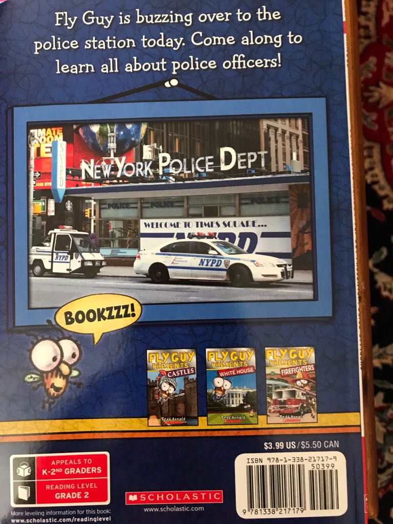 Fly Guy Presents Police Officers - Tedd Arnold book collectible [Barcode 9781338217179] - Main Image 2