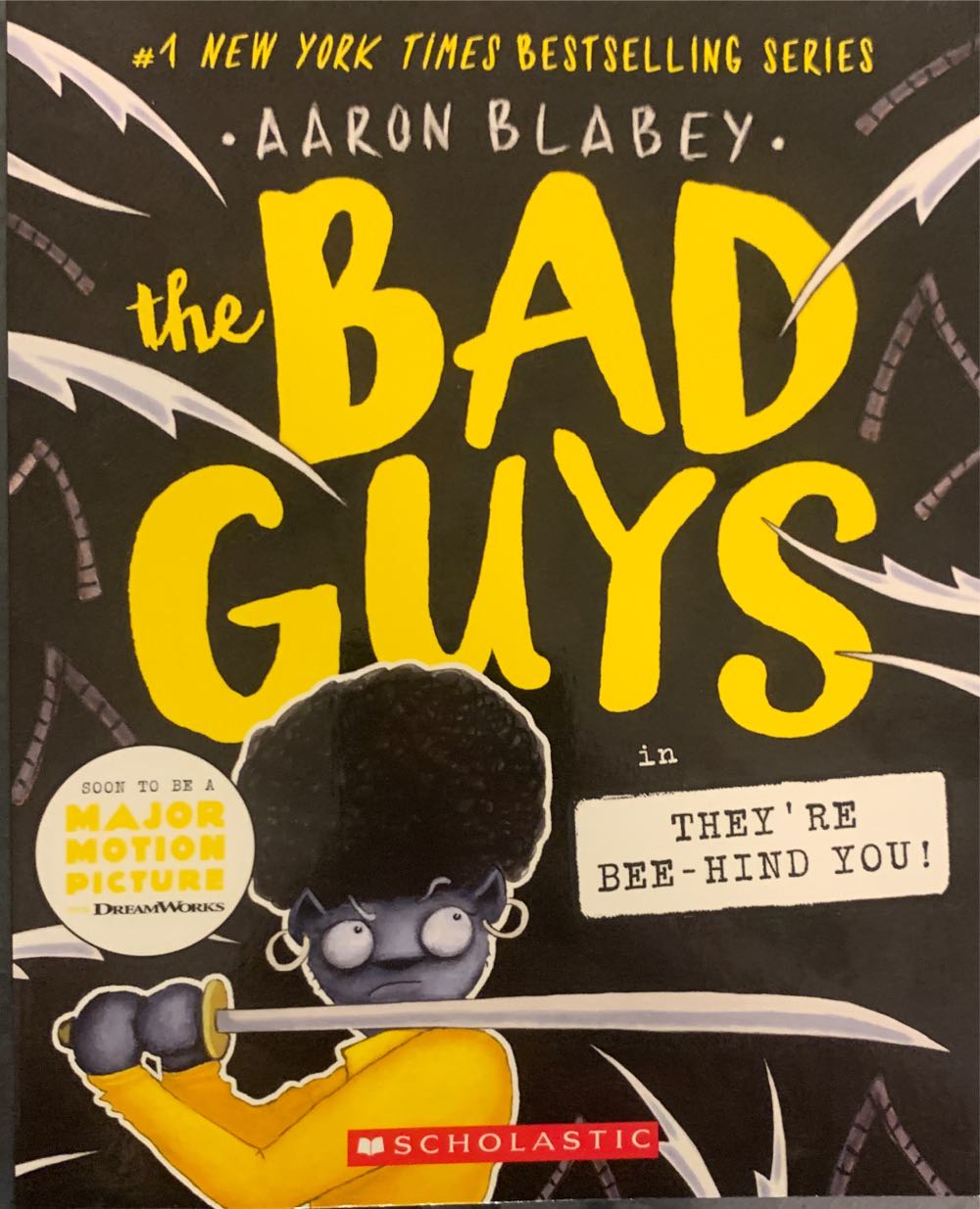 The Bad Guys #14: In They’re Bee-Hind You! - Aaron Blabey (Scholastic Paperbacks) book collectible [Barcode 9781338329544] - Main Image 1