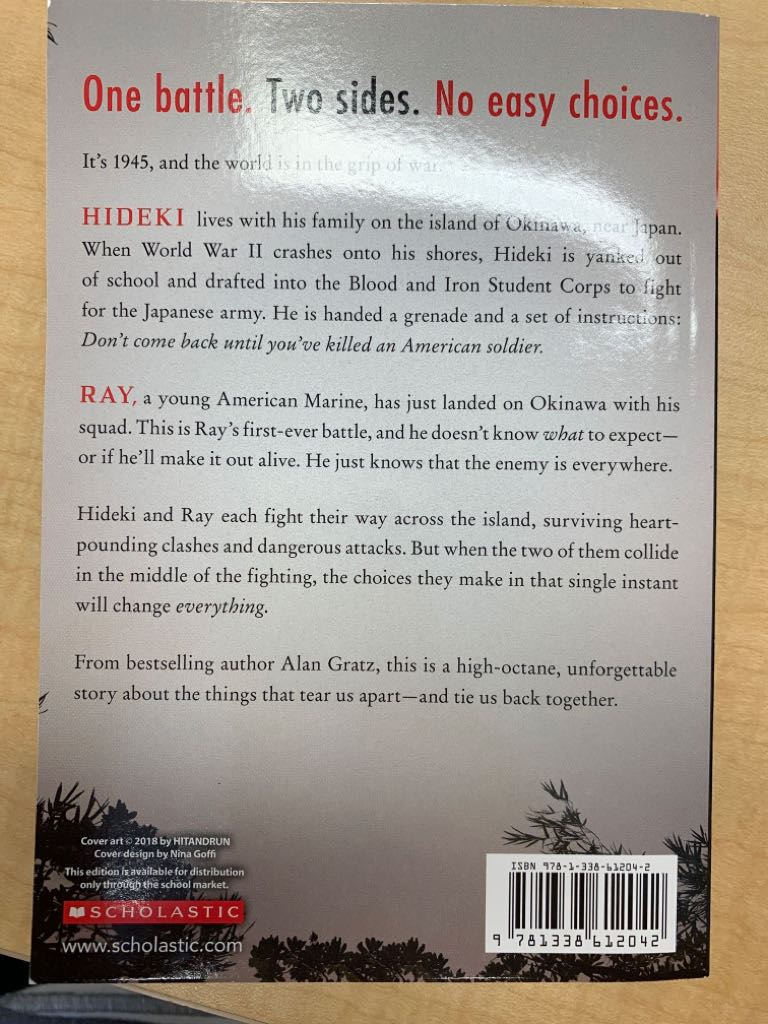 Grenade - Alan Gratz book collectible [Barcode 9781338612042] - Main Image 2