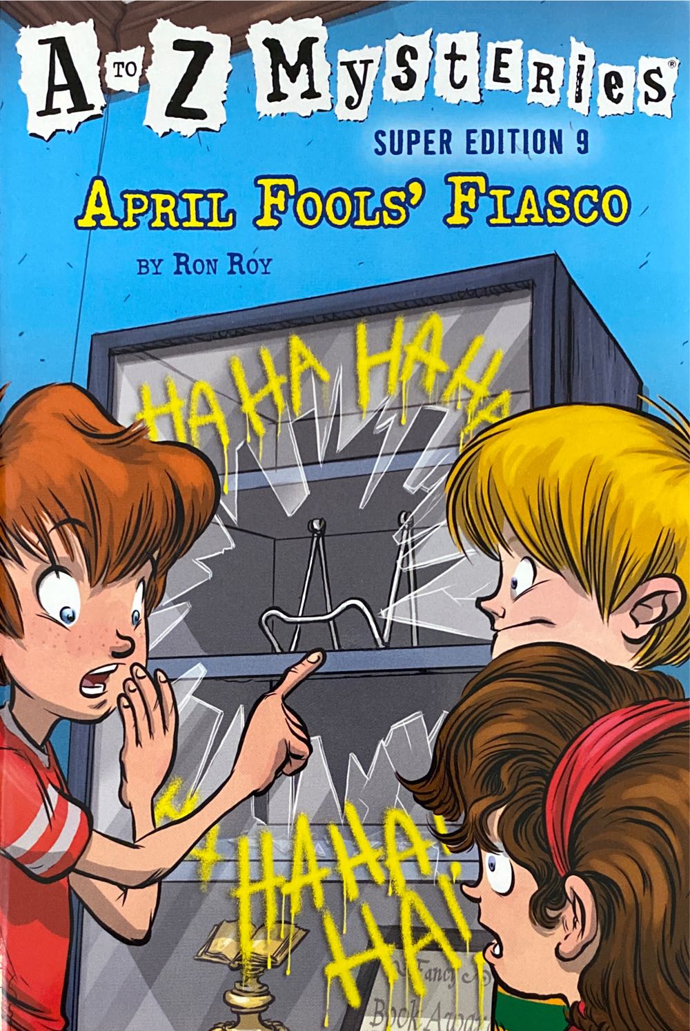 A to Z Mysteries Super Edition #9: April Fools’ Fiasco - Ron Roy (Random House Children’s Books - Paperback) book collectible [Barcode 9780399551956] - Main Image 1