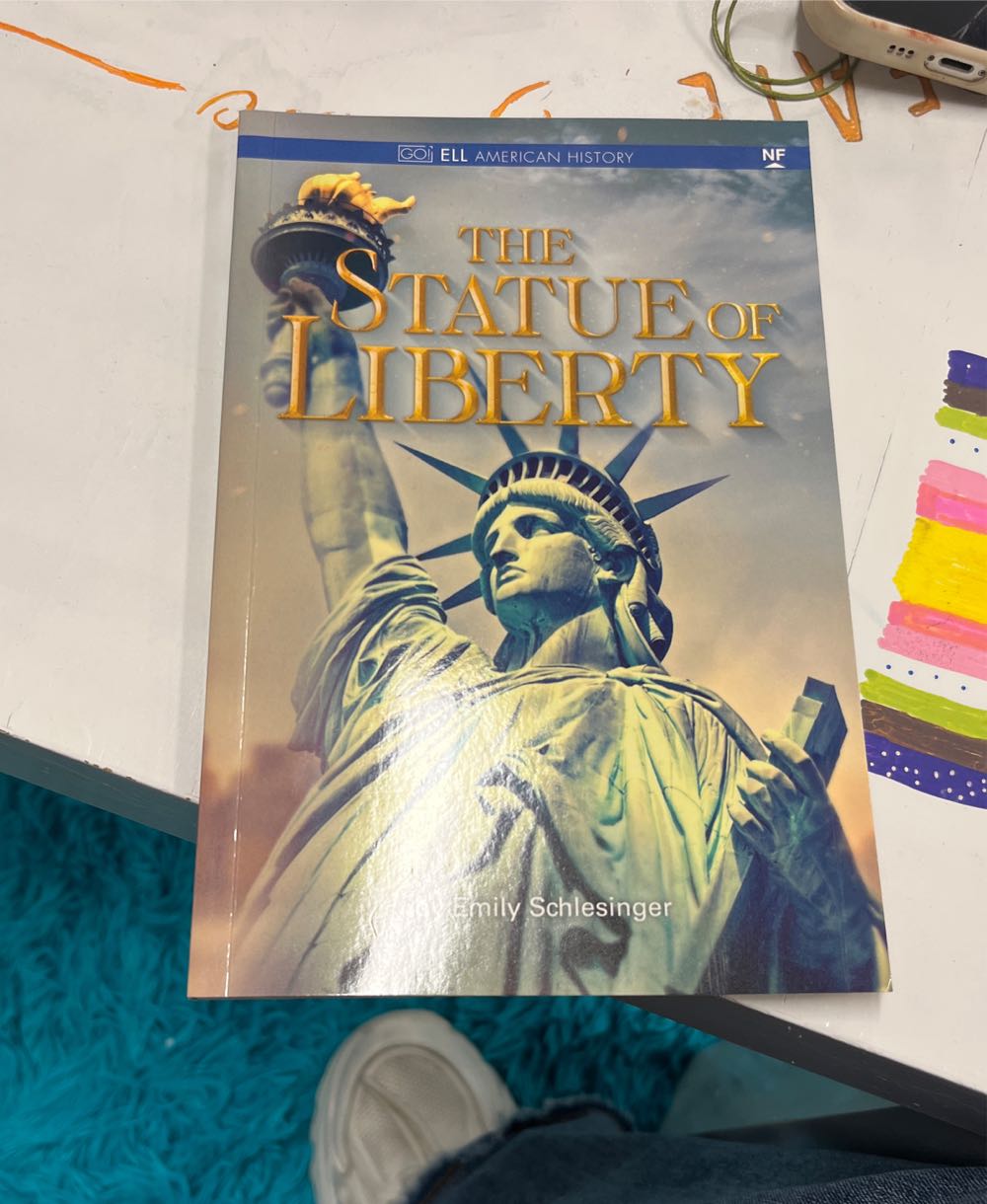 The Statue of Liberty - Emily Schlesinger book collectible [Barcode 9781680219241] - Main Image 1