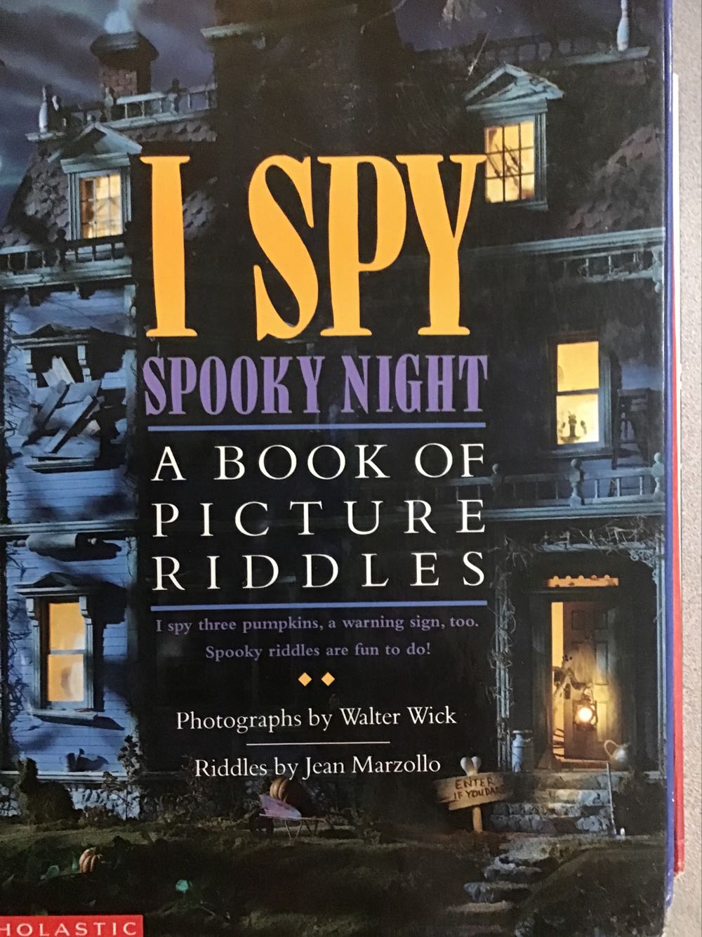 I Spy Spooky Night