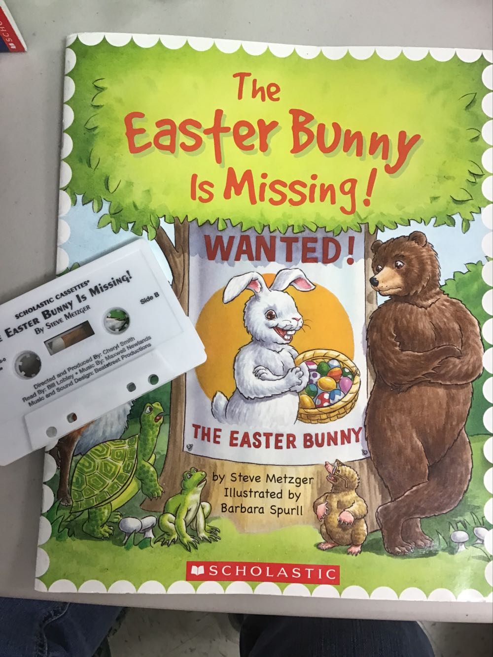The Easter Bunny Is Missing! Book & Audio