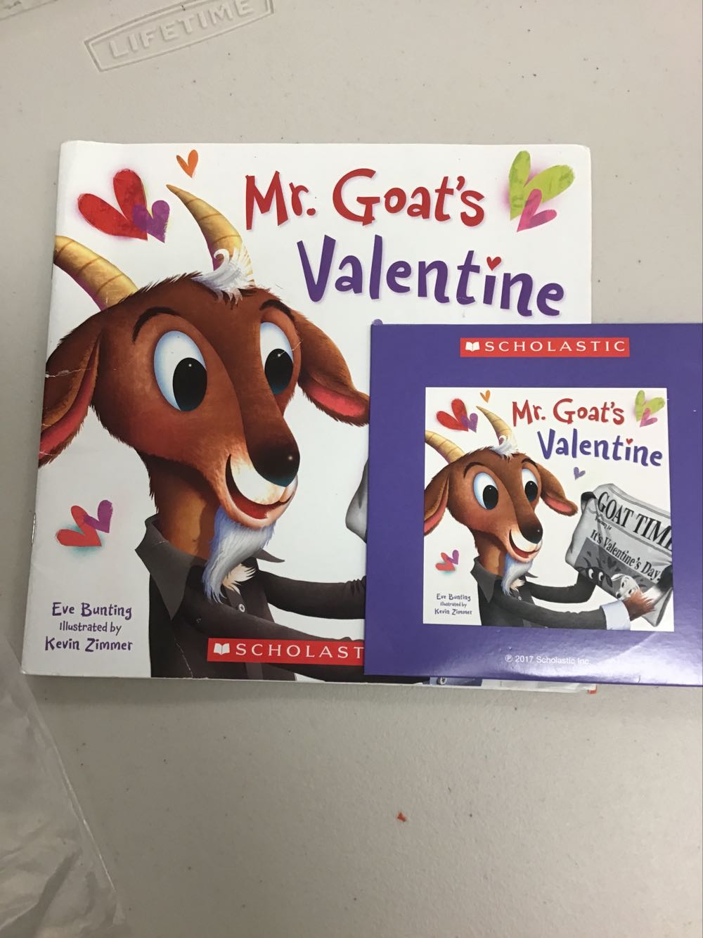 Mr. Goat’s Valentine   / Book & CD