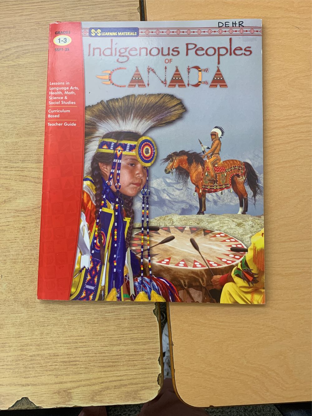 Indigenous Peoples of Canada - Andrea Taylor (teacher) book collectible [Barcode 9781771587044] - Main Image 1