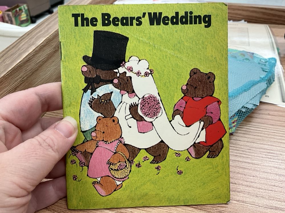 Bears’ Wedding - Sara Ball (Frederick Warne Publishers) book collectible [Barcode 9780723231868] - Main Image 1
