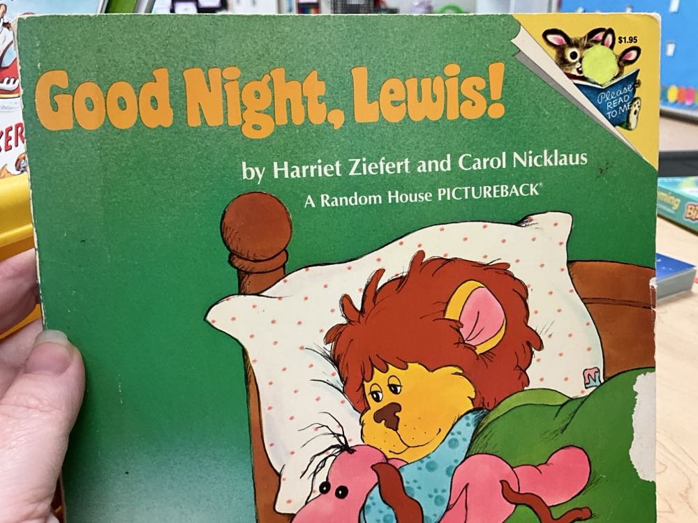 Good Night, Lewis! - Harriet Ziefert (Random House Books for Young Readers) book collectible [Barcode 9780394876177] - Main Image 1