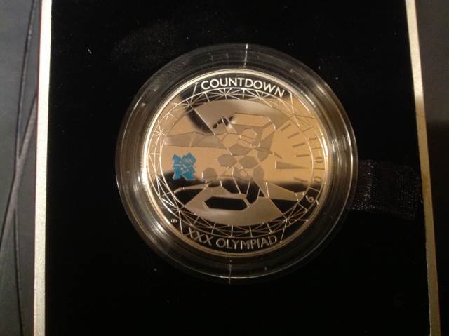 Walking Libery Dollar