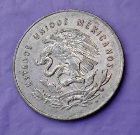25 Centavos  coin collectible - Main Image 2