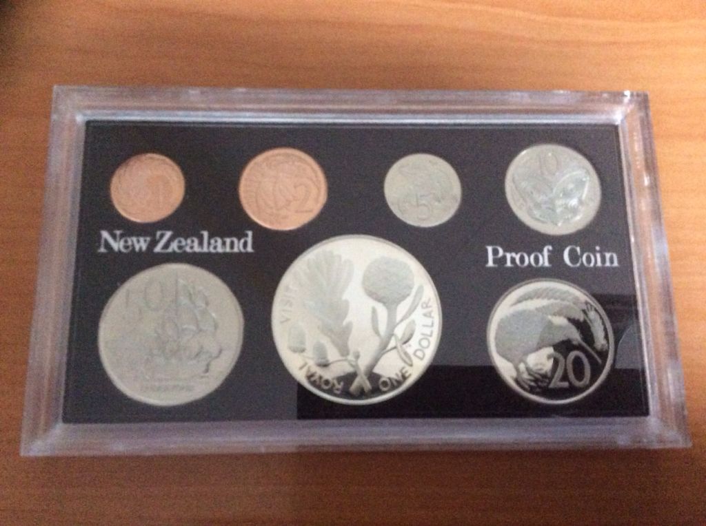 Dime - Year Of The Volunteer 2001