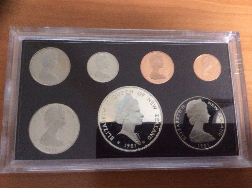 New Zealand Proof Set 1981  coin collectible - Main Image 2
