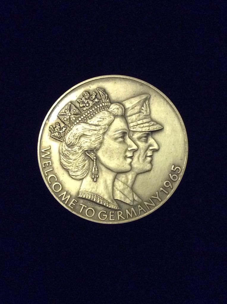 QEII State Visit To Germany  coin collectible - Main Image 2