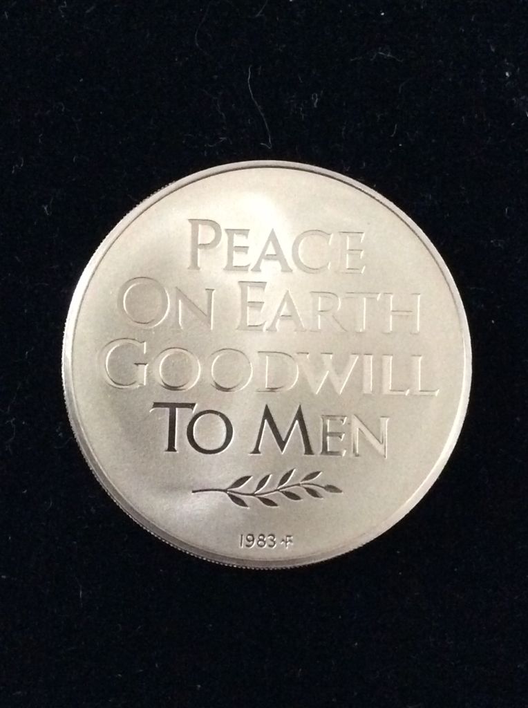 Franklin Mint Dove Of Peace Medal  coin collectible - Main Image 2